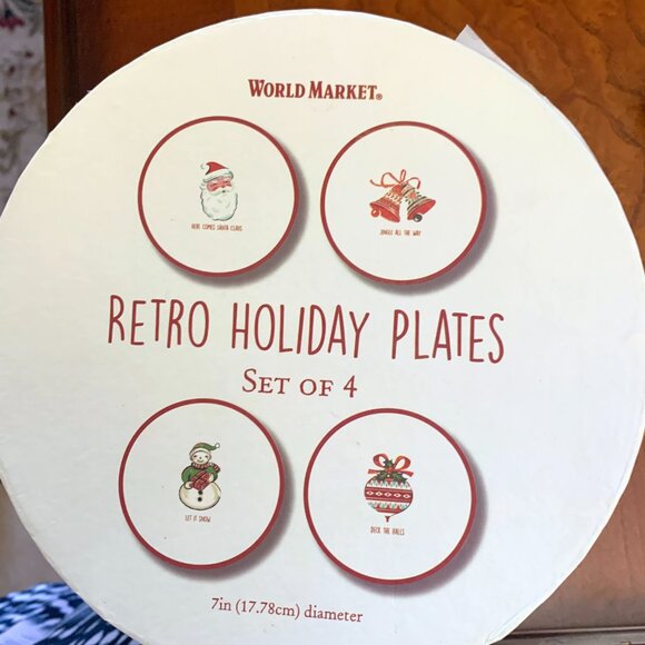 Christmas Holiday Festive Retro Plates Set 4 World Market - Picture 1 of 8